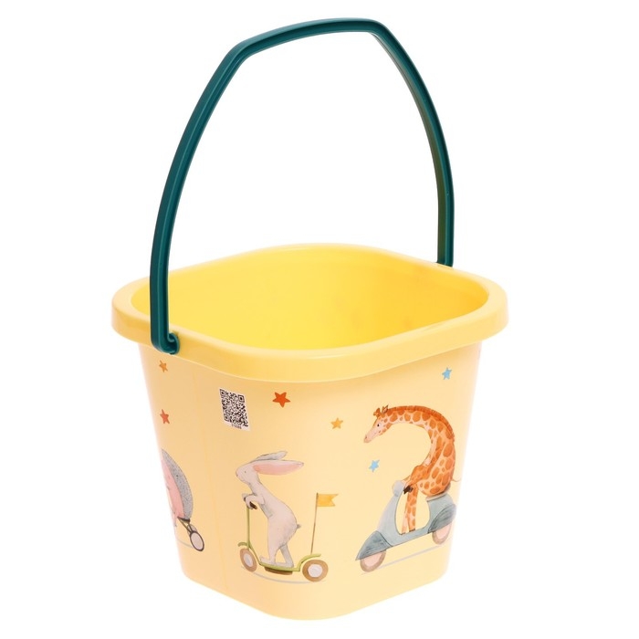 Набор для игры в песке: ведерко, сито, совочек, грабли, 4 формочки Набор для игры в песке: ведерко, сито, совочек, грабли, 4 формочки