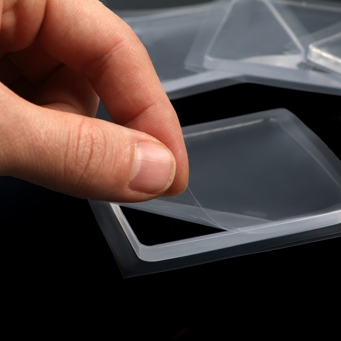 Накладка мебельная квадратная ТУНДРА, 70х70 мм, 4 шт., прозрачная