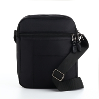 Сумка мужская на молниях, наружный карман, цвет чёрный Сумка мужская на молниях, наружный карман, цвет чёрный