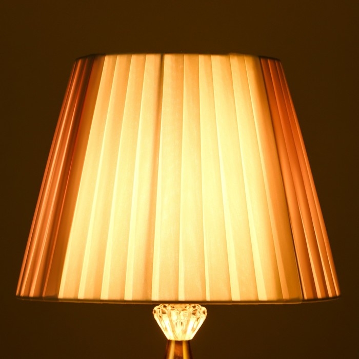 Абажур E27 серо-белый 25х25х19 см Абажур E27 серо-белый 25х25х19 см