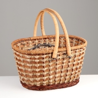 Корзина плетеная "Пикник", без крышки, 40х29х24/43 см Корзина плетеная "Пикник", без крышки, 40х29х24/43 см