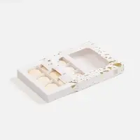 Набор из 9 пирожных макарон, в коробке с окошком Набор из 9 пирожных макарон, в коробке с окошком