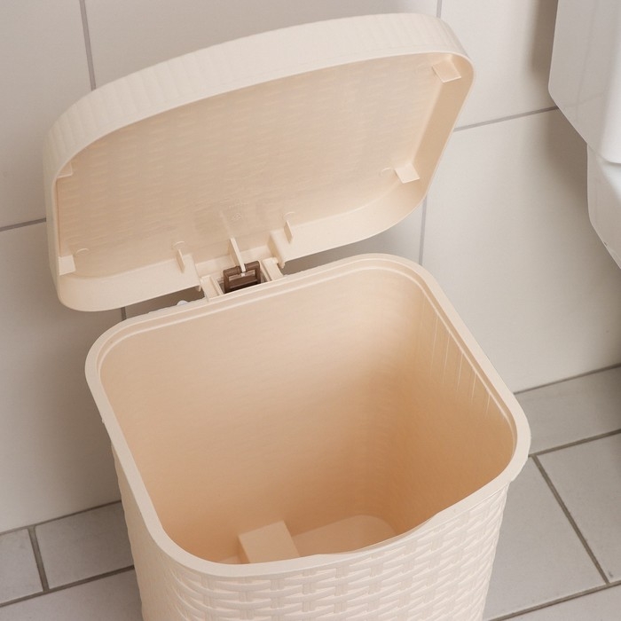 Контейнер для мусора с педалью &laquo;Артлайн&raquo;, 12 л, цвет МИКС