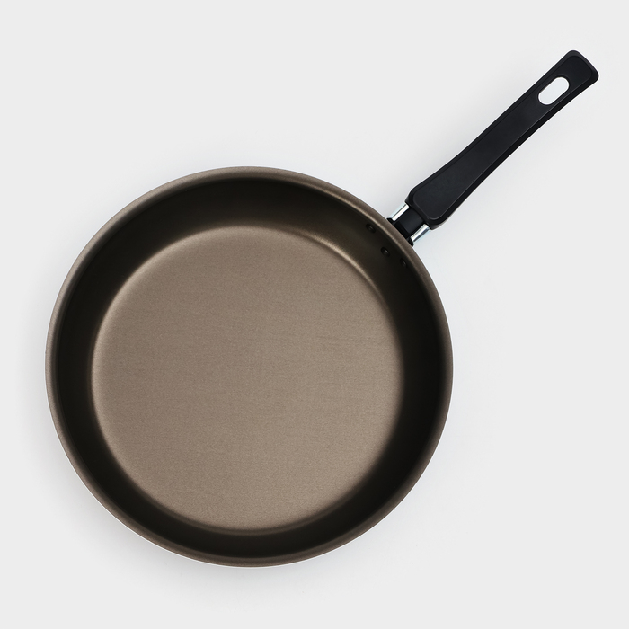 Сковорода &laquo;Классика атлас&raquo;, d=26 см, пластиковая ручка, стеклянная крышка, антипригарное покрытие, цвет чёрный