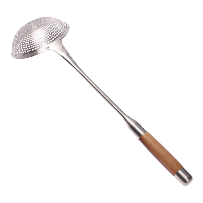Шумовка для казана узбекская 51 см, диаметр 14 см, с деревянной ручкой Шумовка для казана узбекская 51 см, диаметр 14 см, с деревянной ручкой