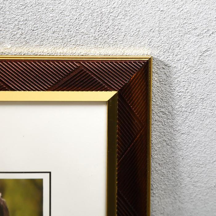 Фоторамка пластик 30х40 см Фоторамка пластик 30х40 см "Линии-диагональ на шоколаде, двойная золотая рамка" 44,7х34,8 см 53759