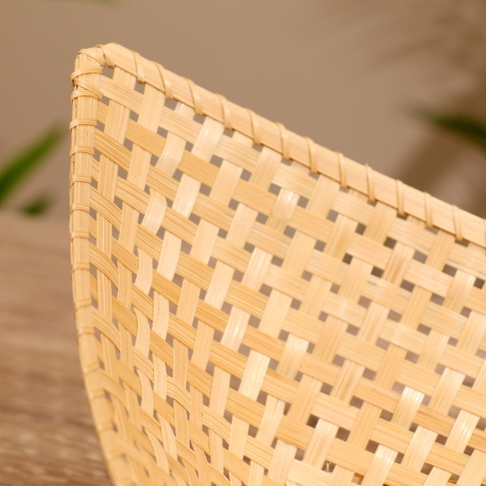 Вазочка плетёная, из бамбука 22х22х14 см Вазочка плетёная, из бамбука 22х22х14 см