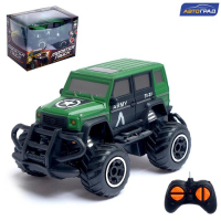 Джип радиоуправляемый &laquo;Армия&raquo;, работает от батареек