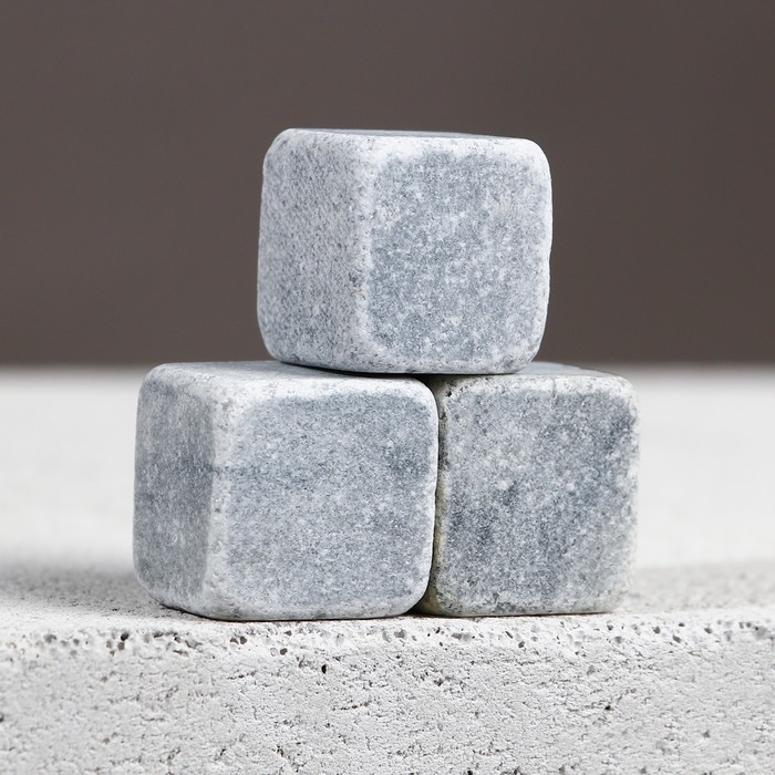 Подарочный набор косметики &laquo;На удачу!&raquo;, гель для душа во флаконе виски 100 мл и камни для виски 3 шт, Новый Год