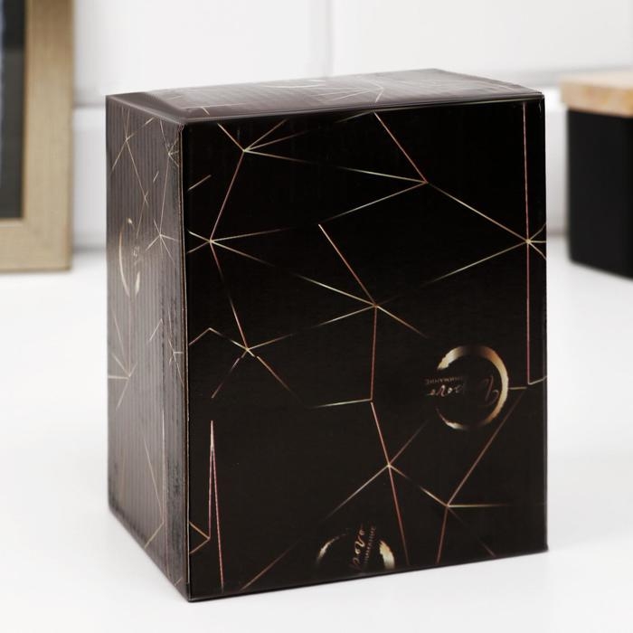 Кружка керамическая &laquo;Лучший из лучших&raquo;, 400 мл, с ложкой и крышкой, цвет белый