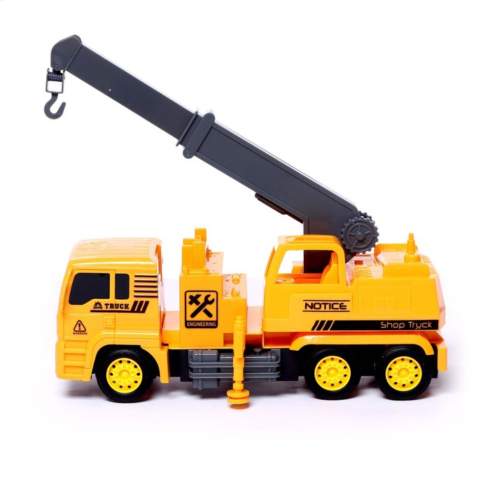 Грузовик радиоуправляемый &laquo;Стройка&raquo;, с краном, работает от батареек
