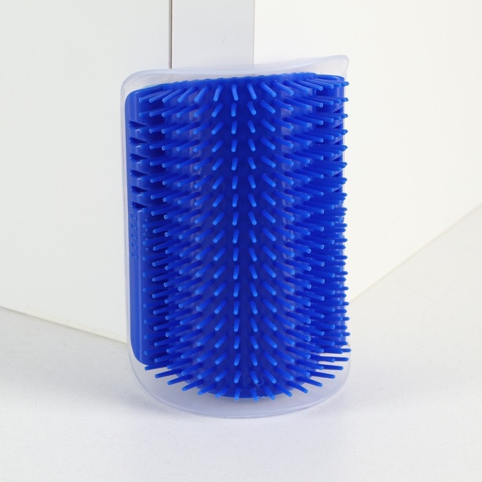 Массажер - чесалка на угол с кошачьей мятой для кошек, размер S, 13.5*9*5 см, синий Массажер - чесалка на угол с кошачьей мятой для кошек, размер S, 13.5*9*5 см, синий