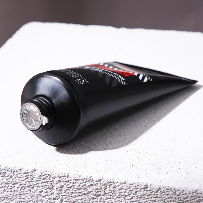 Подарочный набор косметики &laquo;Очень ценный подарок&raquo;, гель для бритья 110 мл и гель после бритья 110 мл, HARD LINE