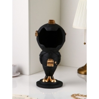 Подставка для мелочей «Астронавт», полистоун, 44 см, цвет чёрный матовый Подставка для мелочей «Астронавт», полистоун, 44 см, цвет чёрный матовый