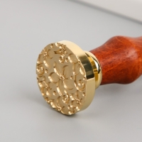 Печать для сургуча с деревянной ручкой "Цветы и завитки" 9х2,5х2,5 см