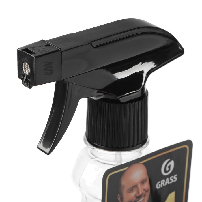 Очиститель обивки Grass Universal cleaner, триггер, 600 мл Очиститель обивки Grass Universal cleaner, триггер, 600 мл