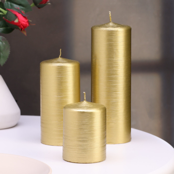 Набор свечей-цилиндров на подставке Набор свечей-цилиндров на подставке "Интерьерный", 3 шт, золотой