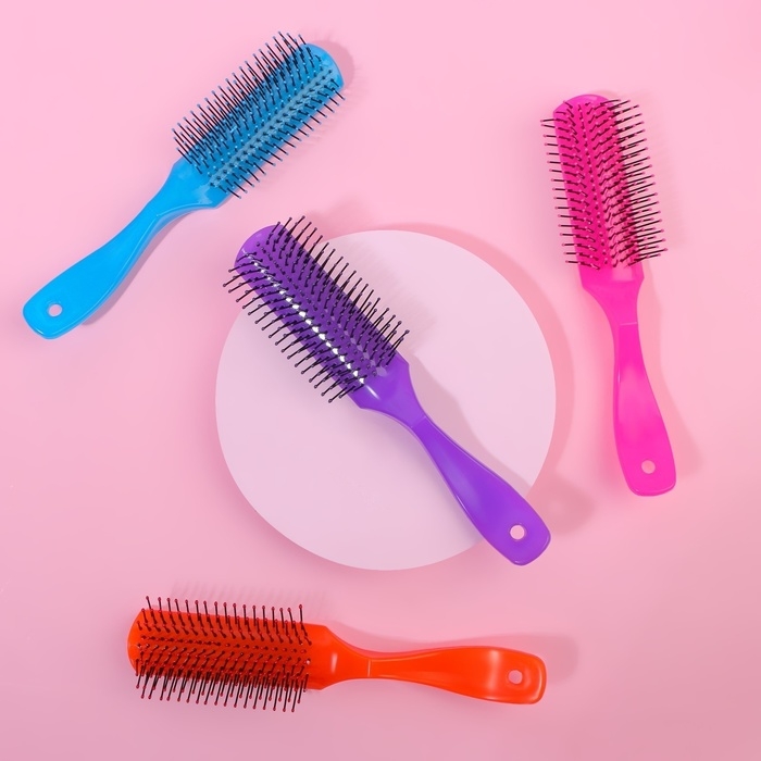 Расчёска массажная, 20,5 × 5 см, цвет МИКС Расчёска массажная, 20,5 × 5 см, цвет МИКС