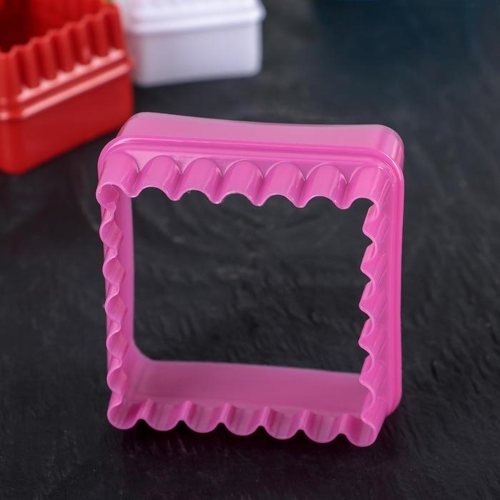 Набор форм для печенья Доляна «Квадрат», 5 шт, 8×8×3,5 см, цвет МИКС Набор форм для печенья Доляна «Квадрат», 5 шт, 8×8×3,5 см, цвет МИКС