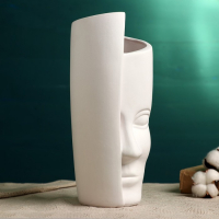 Кашпо - ваза "Лунный взгляд" белое 30*12*13см Кашпо - ваза "Лунный взгляд" белое 30*12*13см