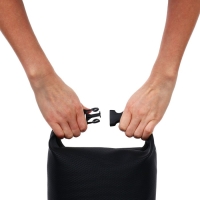 Гермомешок YUGANA, ПВХ, водонепроницаемый 10 литров, усиленный, один ремень, черный Гермомешок YUGANA, ПВХ, водонепроницаемый 10 литров, усиленный, один ремень, черный