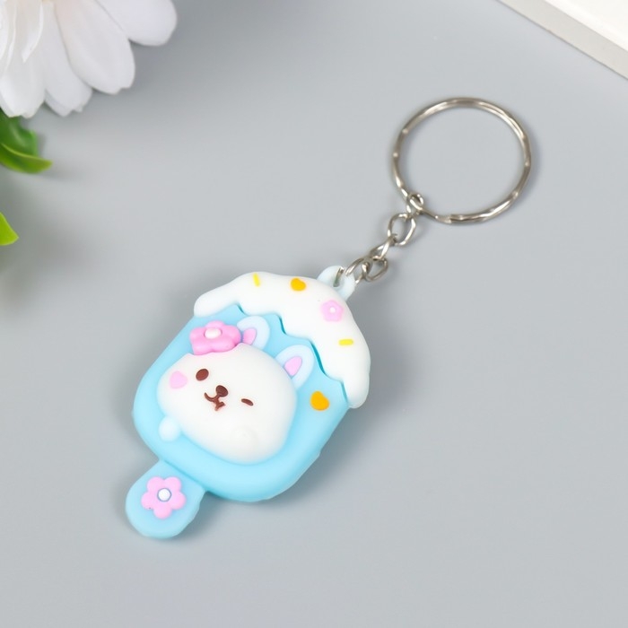 Брелок резина Брелок резина "Эскимо с изображением зайчика" МИКС 3,3х1,5х6 см