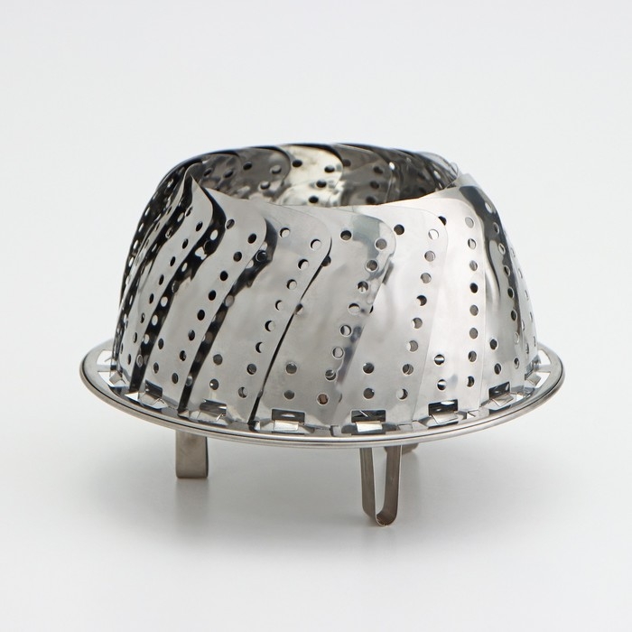 Вставка–пароварка из нержавеющей стали для кастрюли «Цветок», d=22 см Вставка–пароварка из нержавеющей стали для кастрюли «Цветок», d=22 см