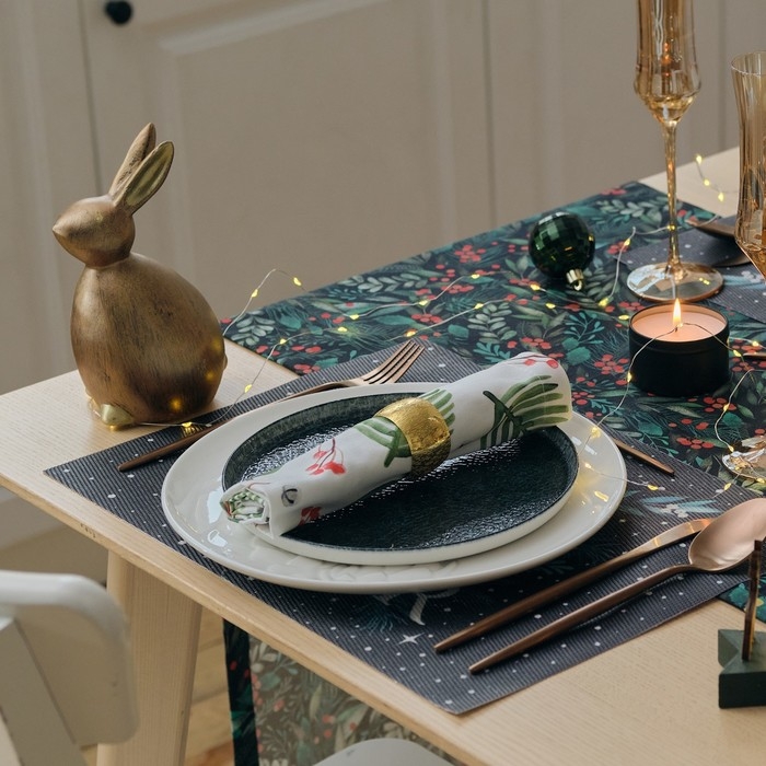 Набор новогодних салфеток &laquo;С Новым Годом&raquo; с декоративными кольцами, 40х40 см - 2 шт, хлопок, саржа