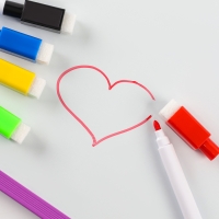 Магнитная маркерная доска на новый год &laquo;Я учусь рисовать. Зимние рисунки&raquo;