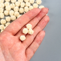 Набор деталей для декора &laquo;Бомбошки&raquo;, 100 шт., размер одной шт. &mdash; 1 см, цвет кремовый