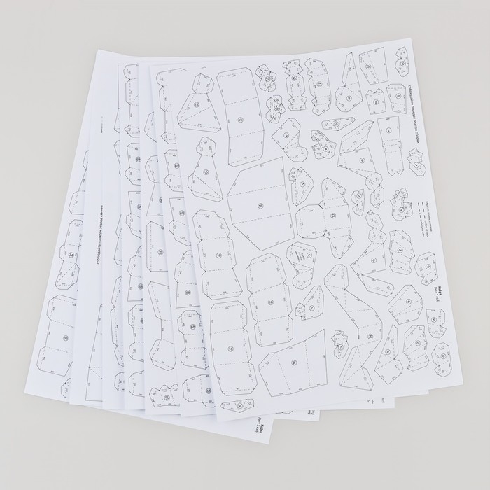 Новогодний набор для создания полигональной фигуры &laquo;Новый год: Кобра&raquo;