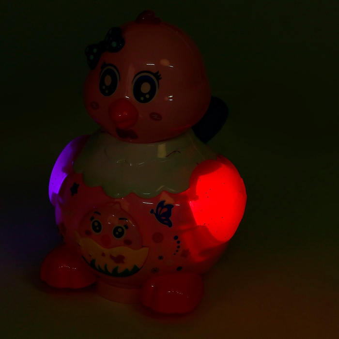 Развивающая игрушка &laquo;Курочка&raquo;, световые и звуковые эффекты, несёт яица, МИКС