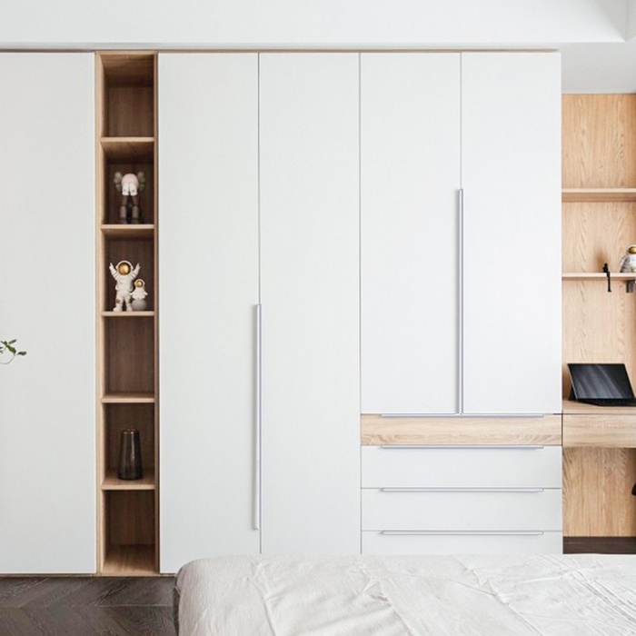 Ручка торцевая CAPPIO RT002CP, L=800 мм, м/о 768 мм, цвет матовый хром Ручка торцевая CAPPIO RT002CP, L=800 мм, м/о 768 мм, цвет матовый хром