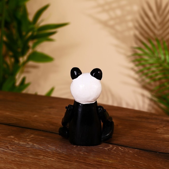 Сувенир Сувенир "Панда" висячие лапки, дерево 17 см