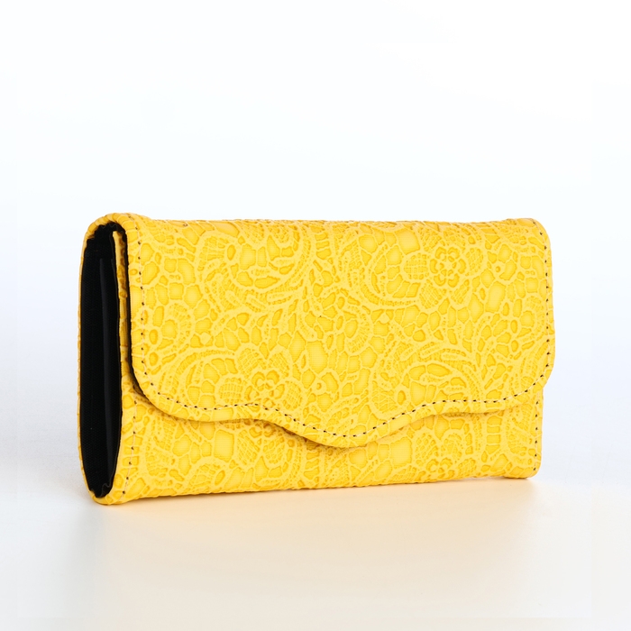 Кошелёк женский на магните, цвет жёлтый Кошелёк женский на магните, цвет жёлтый