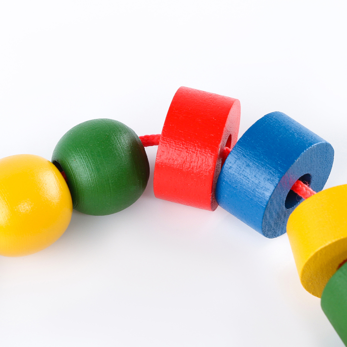 Шнуровка &laquo;Шарики и шайбочки&raquo;, бусы геометрические цветные