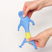 Мялка-тянучка &laquo;Утка атлет&raquo; с песком, виды МИКС