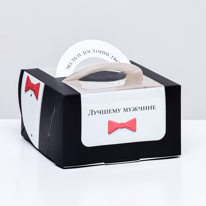 Коробка под бенто-торт с окном Коробка под бенто-торт с окном "Честь и достоинство", 14 х 14 х 8 см