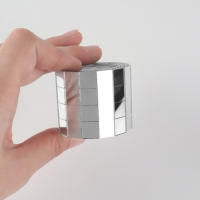 Зеркальная мозайка клеевая, 1 × 1 см, 4 ряда 4 см × 1 м, серебряное стекло Зеркальная мозайка клеевая, 1 × 1 см, 4 ряда 4 см × 1 м, серебряное стекло