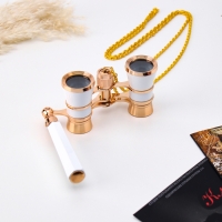 Бинокль театральный, телескопическая ручка, цепочка, белый Бинокль театральный, телескопическая ручка, цепочка, белый