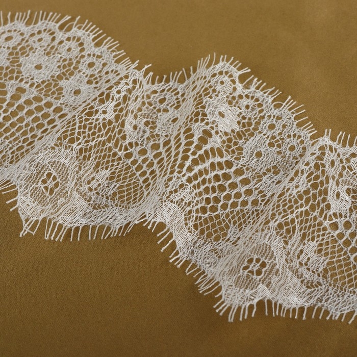 Кружево реснички, 110 мм &times; 9 &plusmn; 0,5 м, в бобине 3 шт по 3 м, цвет айвори