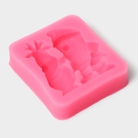 Молд новогодний &laquo;Дед Мороз и олень&raquo;, силикон, 6,5&times;5,7&times;1,8 см, цвет розовый