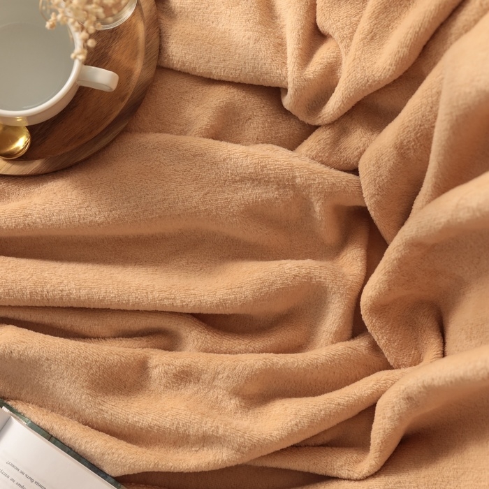 Плед Этель 150*200 см, цв. бежевый, 100% п/э, корал-флис , 220 гр/м2 Плед Этель 150*200 см, цв. бежевый, 100% п/э, корал-флис , 220 гр/м2