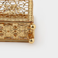 Салфетница &laquo;Сердца&raquo;, декоративная, 14&times;9,5&times;4 см, цвет золотой