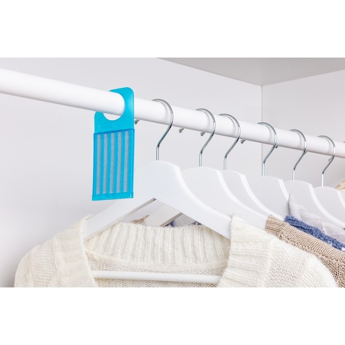 Секция от моли Секция от моли "Раптор", без запаха, с индикатором, 1 шт