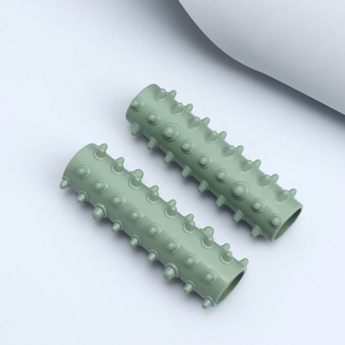 Массажёр с шипами, универсальный, 2 части, 9,5 &times; 3 см, цвет зелёный