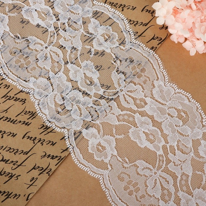 Кружево капроновое, 130 мм &times; 3 &plusmn; 0,5 м, цвет белый