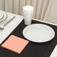 Набор одноразовой посуды на 6 персон Не ЗАБЫЛИ! &laquo;Красавчик&raquo;, цвет белый