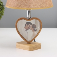 Лампа настольная с фоторамкой 9,5х8,5см (акрил на магнитах) 20х20х35см Лампа настольная с фоторамкой 9,5х8,5см (акрил на магнитах) 20х20х35см