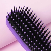 Расчёска массажная, 4 × 20 см, цвет МИКС Расчёска массажная, 4 × 20 см, цвет МИКС